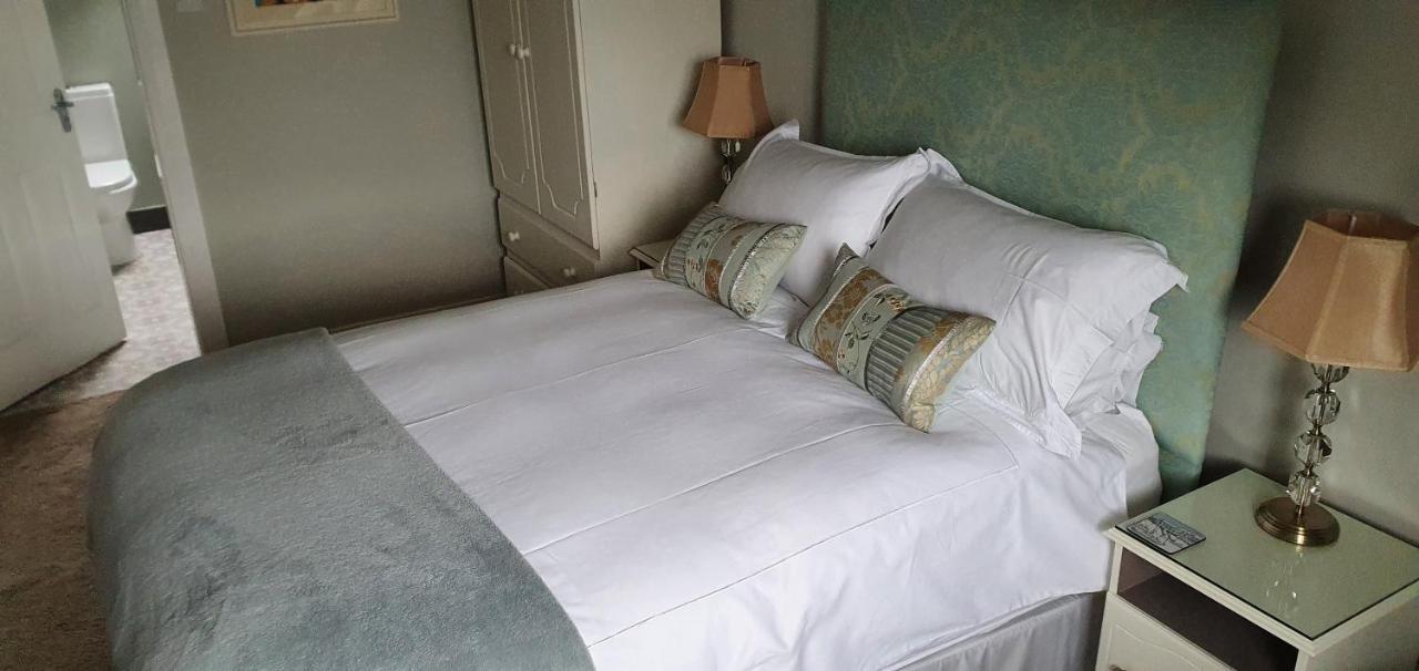 Grove Bed & Breakfast 科尔雷恩 外观 照片